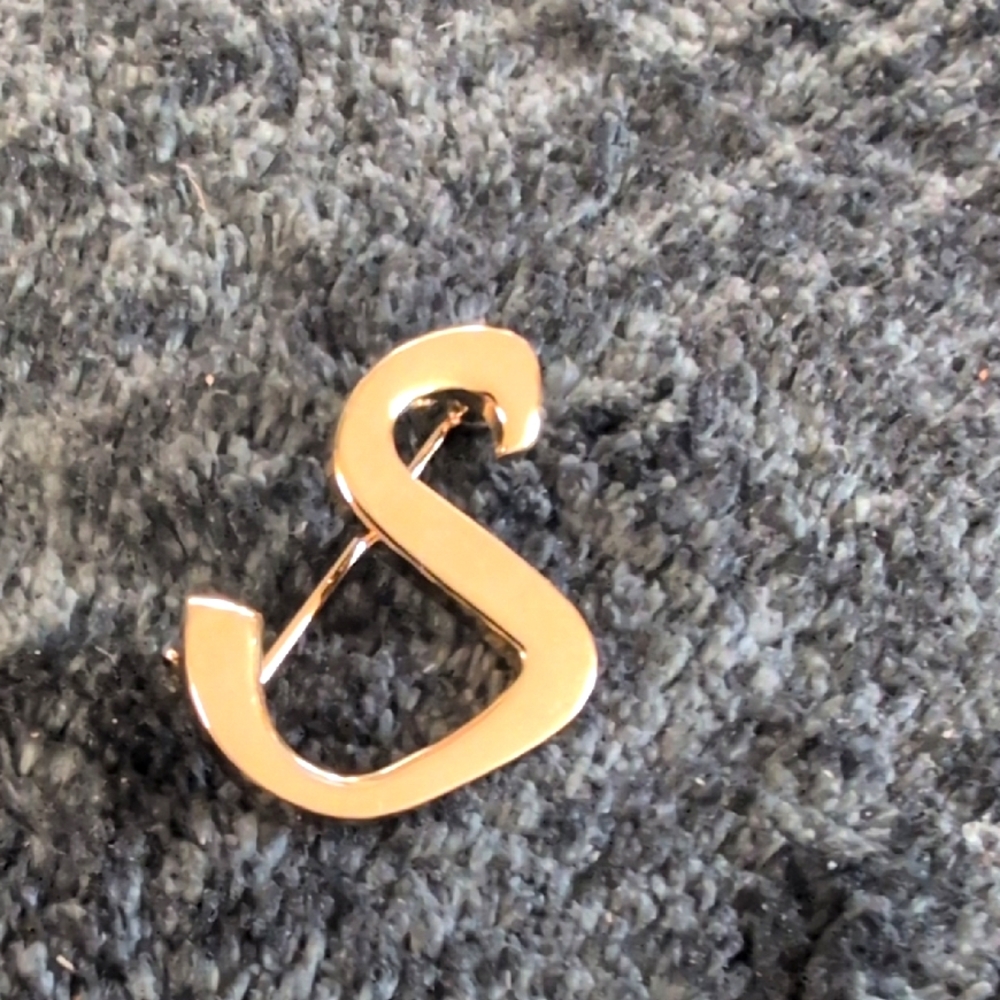 Vintage Initial Gold Tone Pin